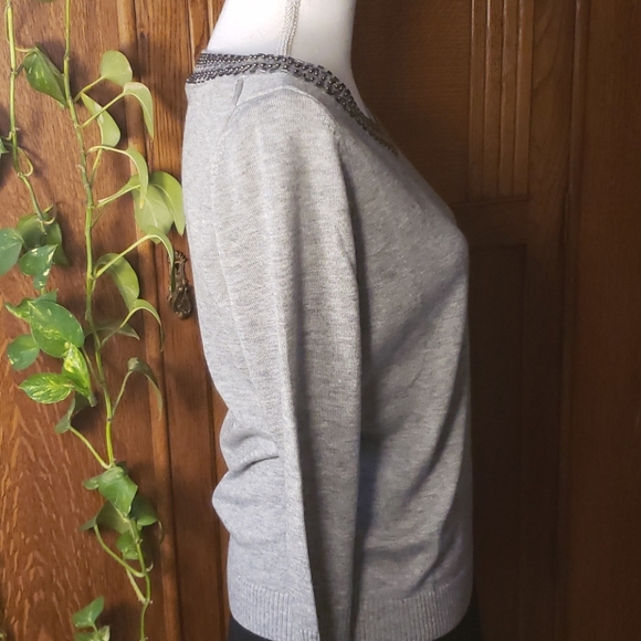 Elegant grey beaded sweater - Picture 5 of 6
